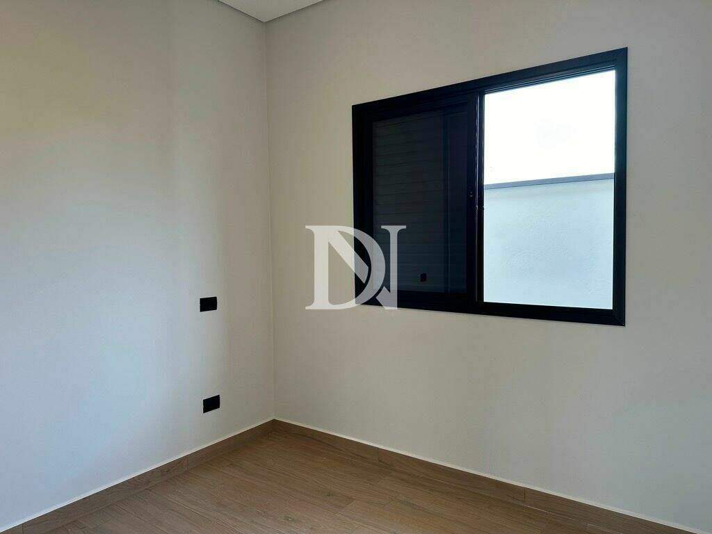 Casa em condomínio à venda no Jardim Buru: 