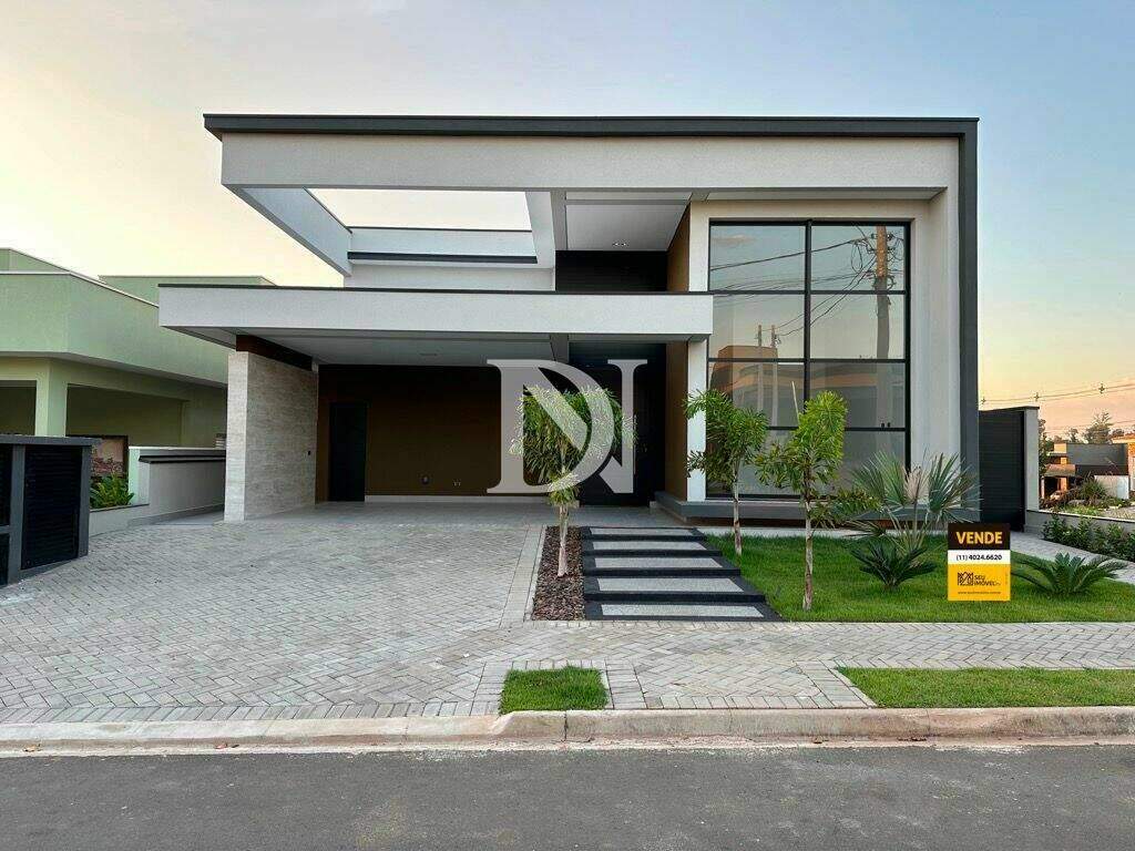 Casa em condomínio à venda no Jardim Buru: 
