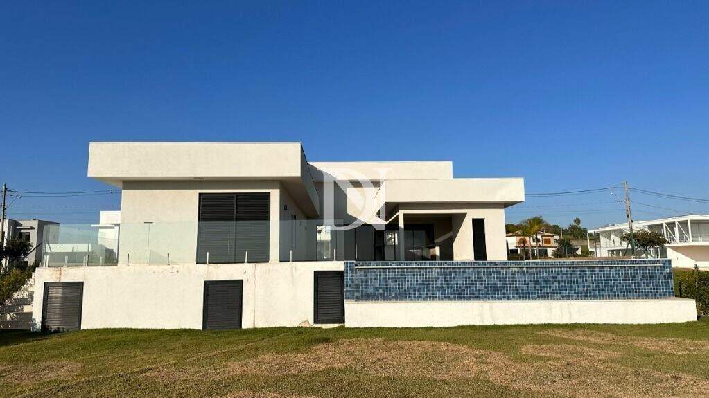 Casa em condomínio à venda no Condomínio Fazenda Kurumin: 