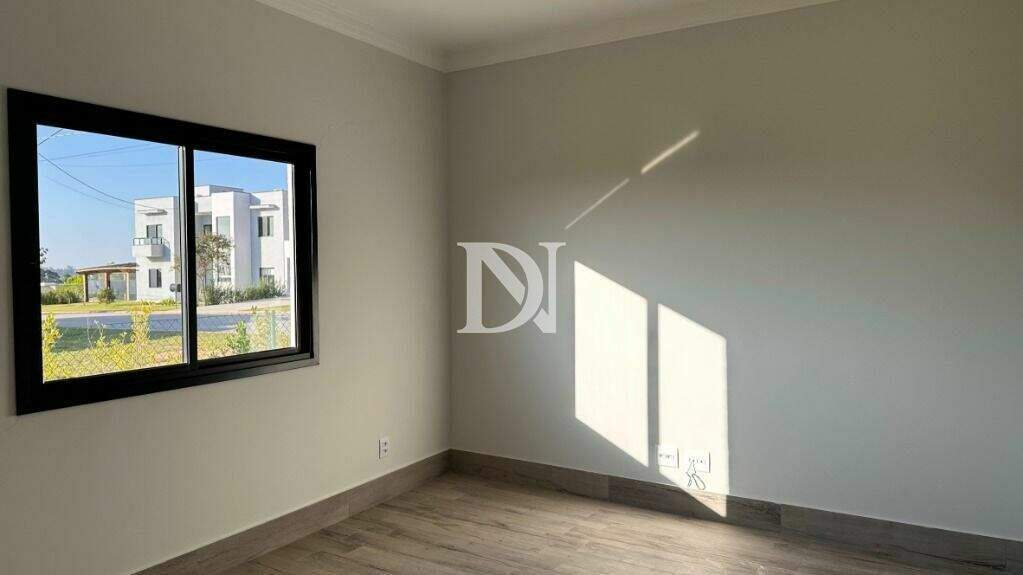 Casa em condomínio à venda no Condomínio Fazenda Kurumin: 