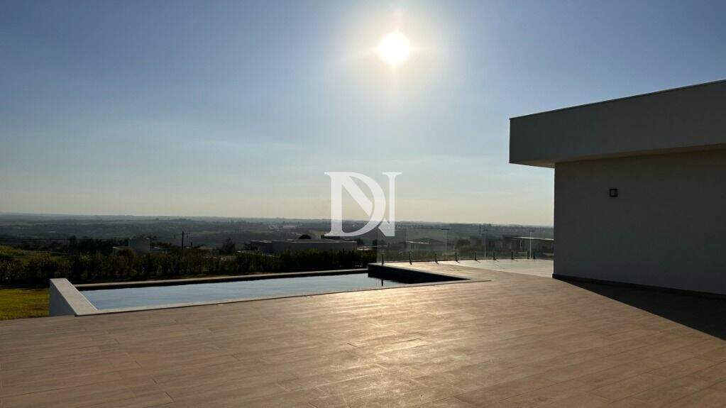Casa em condomínio à venda no Condomínio Fazenda Kurumin: 