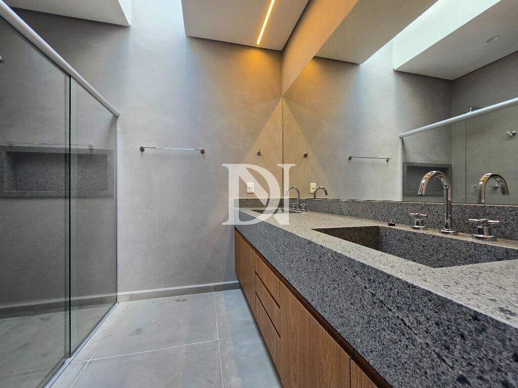 Casa em condomínio à venda no Condomínio Villas do Golfe: 