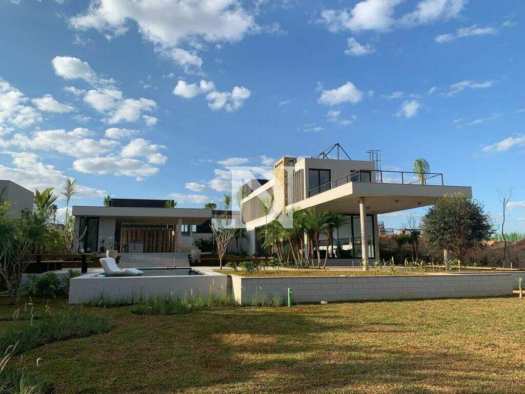 Casa em condomínio à venda no Condomínio Terras de São José II: 