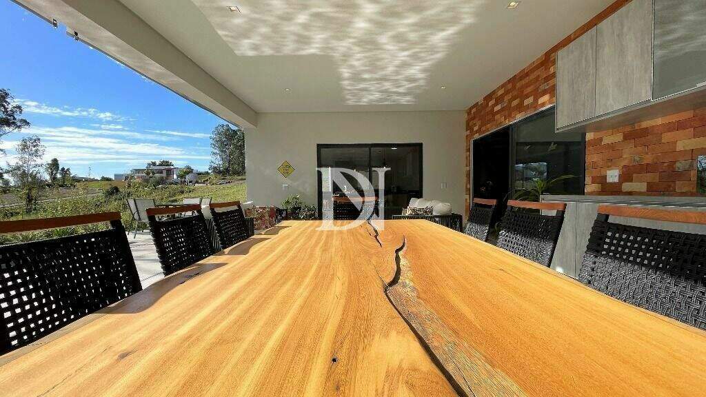 Casa em condomínio à venda no Condomínio Terras de São José II: 