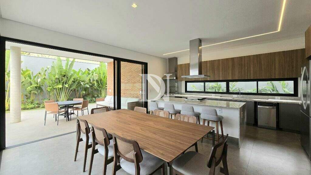 Casa em condomínio à venda no Condomínio Villas do Golfe: 