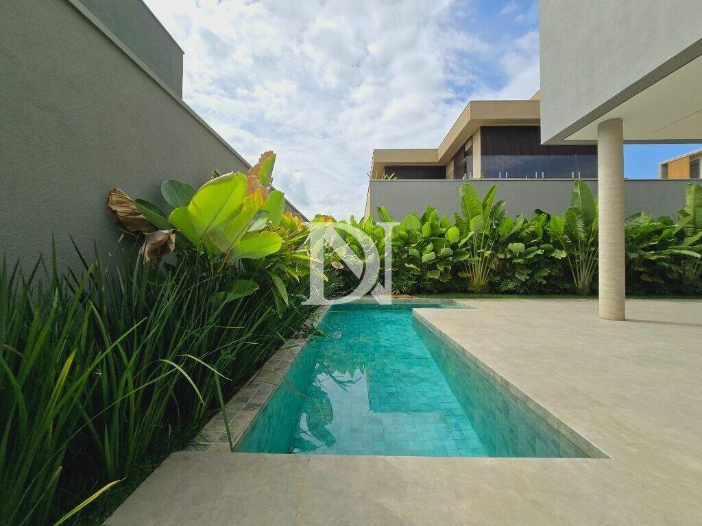 Casa em condomínio à venda no Condomínio Villas do Golfe: 