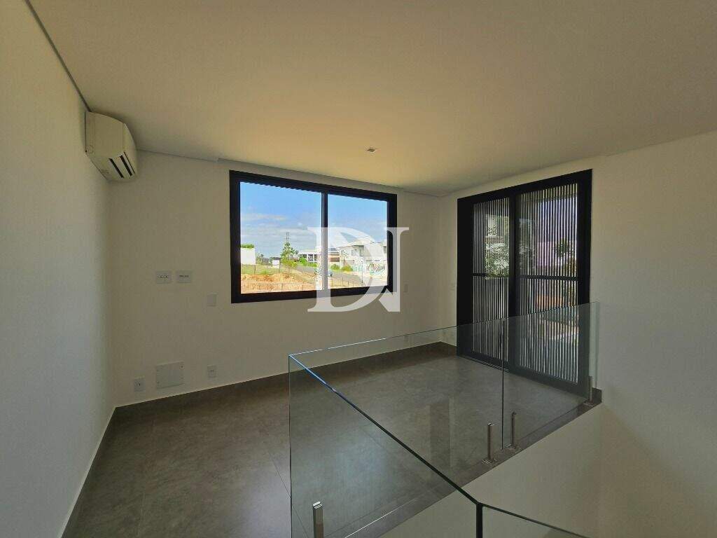 Casa em condomínio à venda no Condomínio Villas do Golfe: 