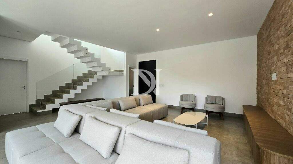 Casa em condomínio à venda no Condomínio Villas do Golfe: 