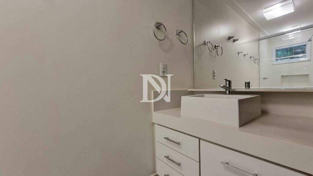 Casa em condomínio à venda no Condomínio Terras de São José: 