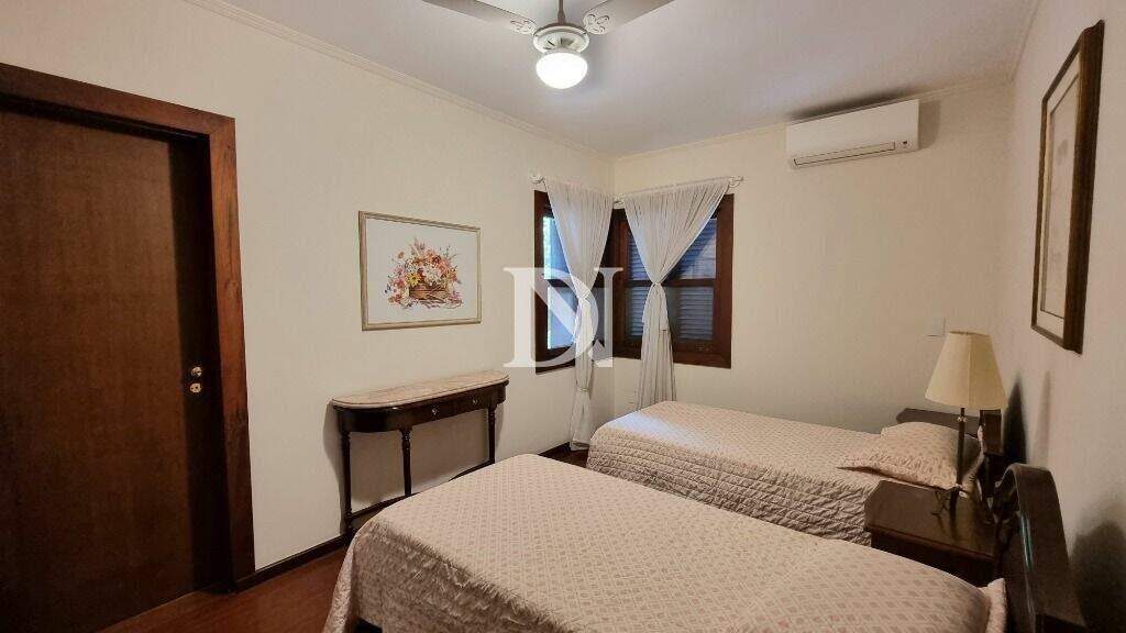 Casa em condomínio à venda no Condomínio Terras de São José: 
