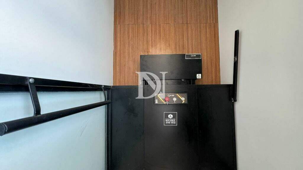 Casa em condomínio à venda no Condominio Portal dos Bandeirantes: 
