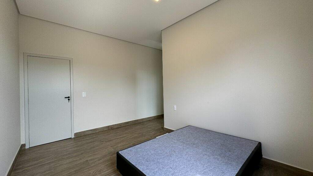 Casa em condomínio à venda no Condominio Portal dos Bandeirantes: 