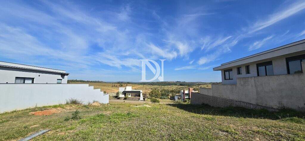 Terreno em condomínio à venda no Condomínio Campos de Santo Antônio II: 