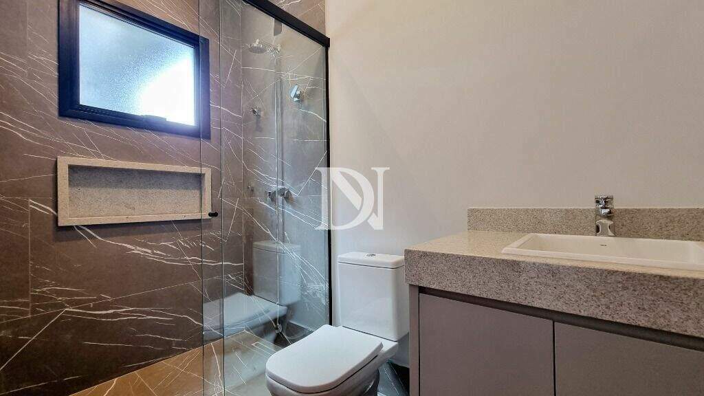 Casa em condomínio à venda no Condomínio Campos de Santo Antônio II: 