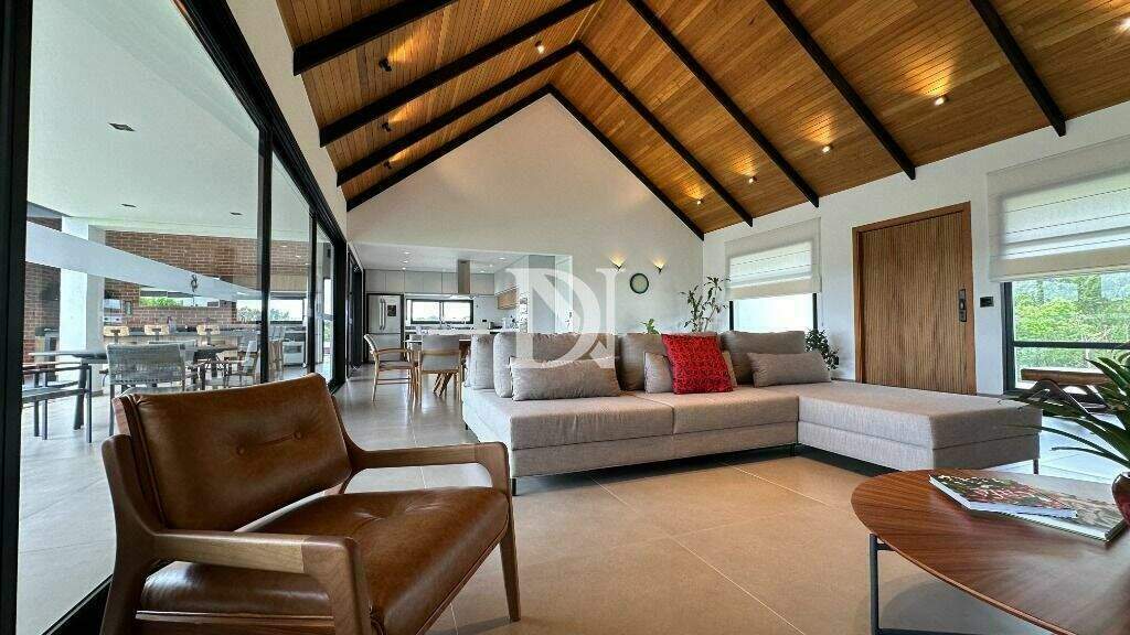 Casa em condomínio à venda no Condomínio Terras de São José II: 