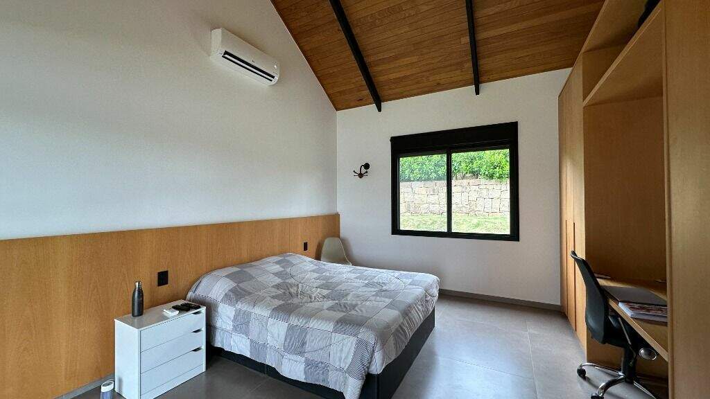 Casa em condomínio à venda no Condomínio Terras de São José II: 