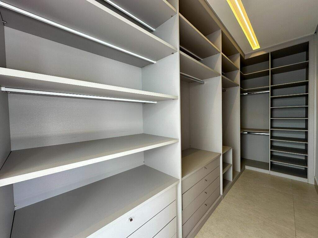 Casa em condomínio à venda no Condomínio Xapada Parque Ytu: 