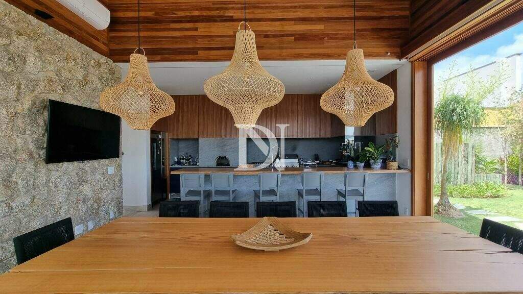 Casa em condomínio à venda no Condomínio Campos de Santo Antônio II: 