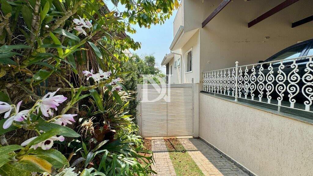 Casa em condomínio à venda no Condomínio Campos de Santo Antônio: 