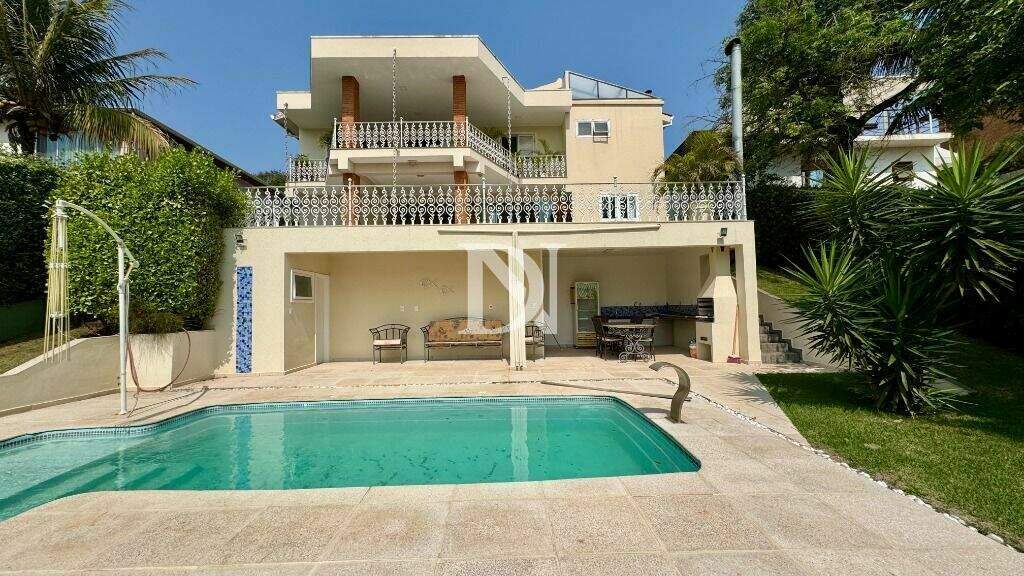 Casa em condomínio à venda no Condomínio Campos de Santo Antônio: 