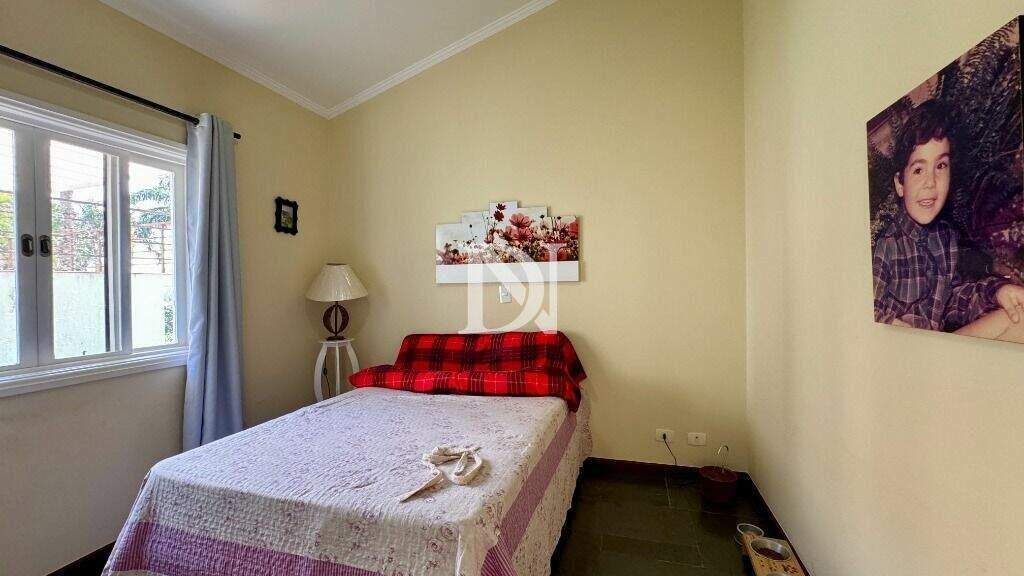 Casa em condomínio à venda no Condomínio Campos de Santo Antônio: 