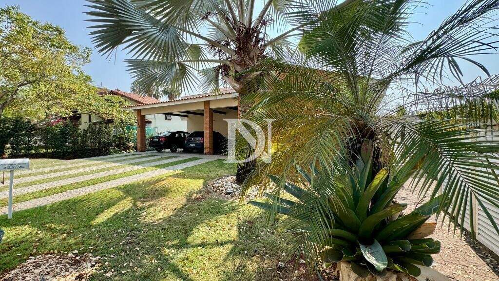 Casa em condomínio à venda no Condomínio Campos de Santo Antônio: 