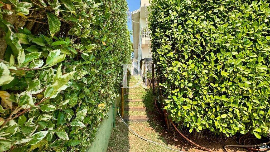 Casa em condomínio à venda no Condomínio Campos de Santo Antônio: 
