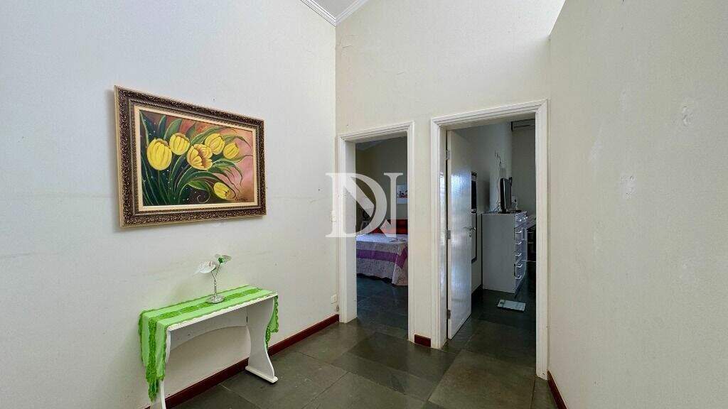 Casa em condomínio à venda no Condomínio Campos de Santo Antônio: 