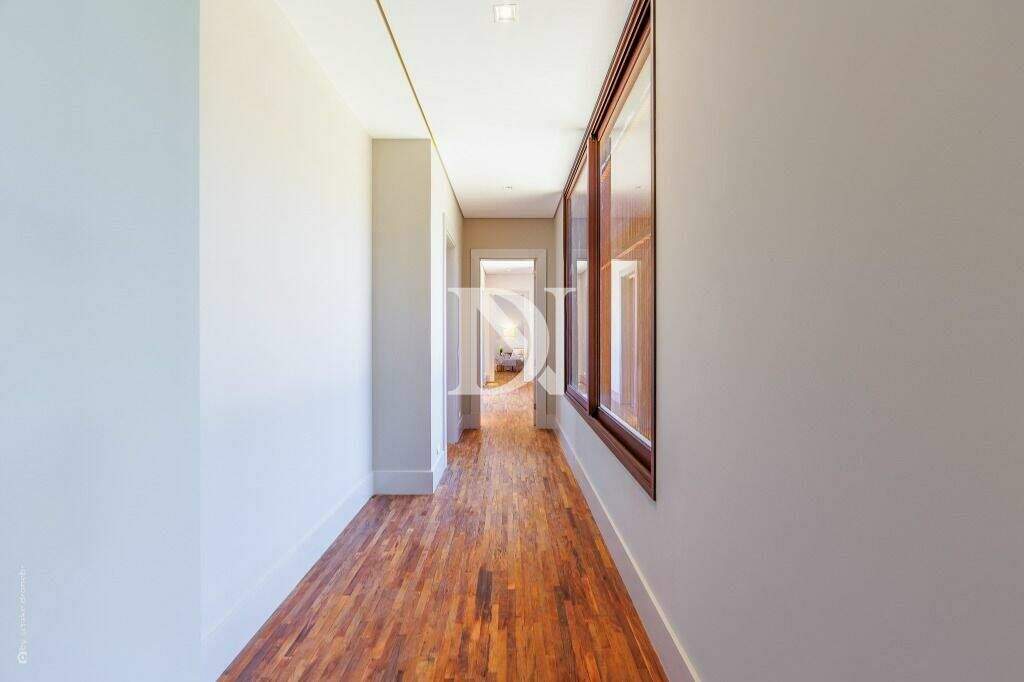 Casa em condomínio à venda no Fazenda da Grama: 