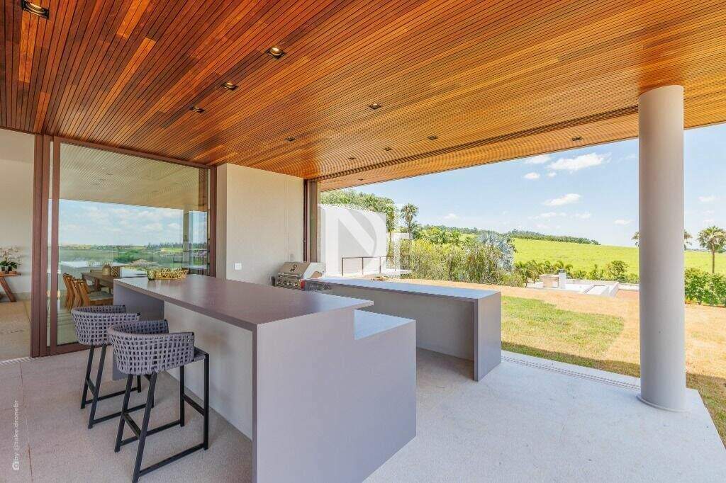 Casa em condomínio à venda no Fazenda da Grama: 