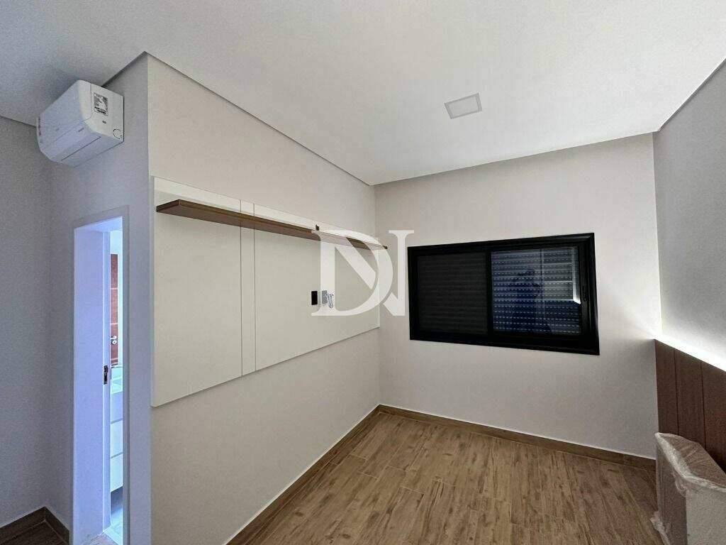 Casa em condomínio à venda no Condomínio Central Parque: 