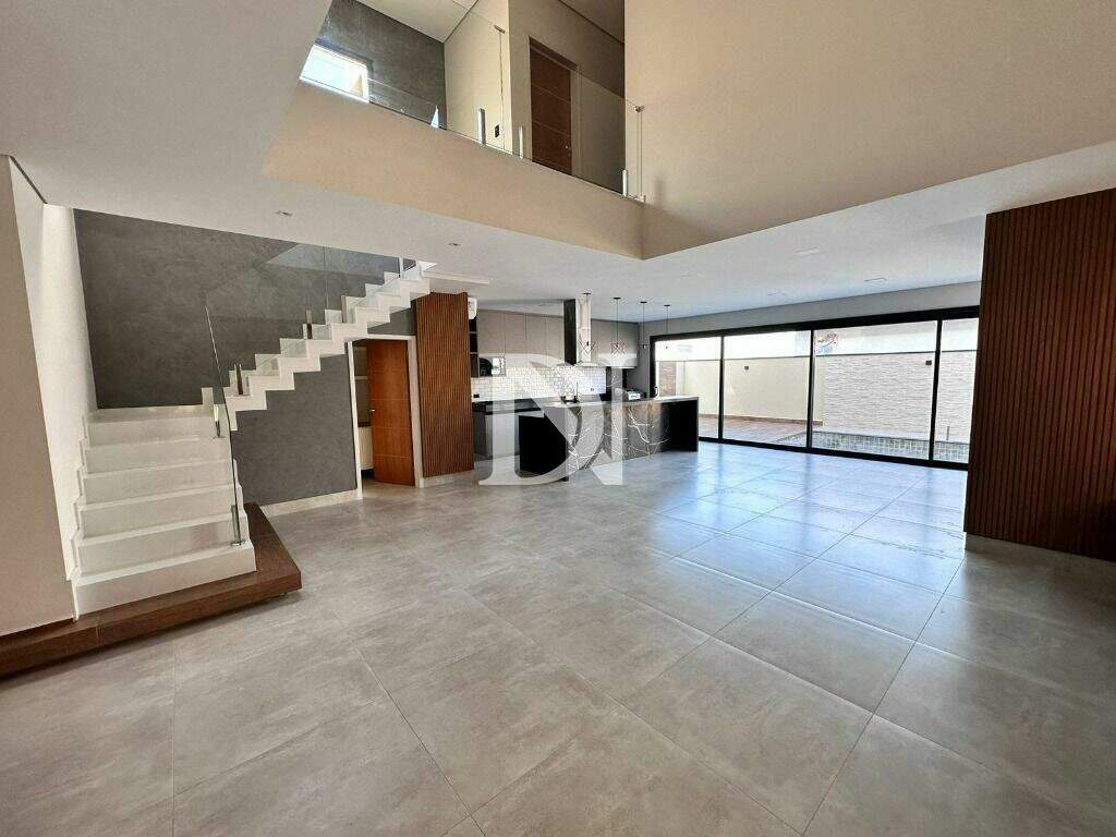 Casa em condomínio à venda no Condomínio Central Parque: 