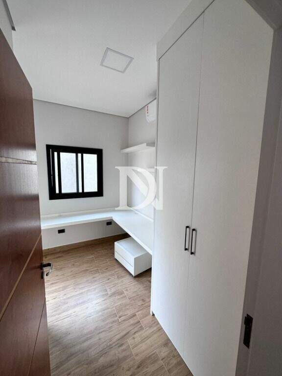 Casa em condomínio à venda no Condomínio Central Parque: 