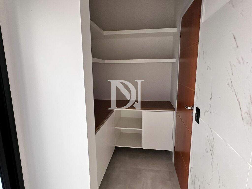 Casa em condomínio à venda no Condomínio Central Parque: 