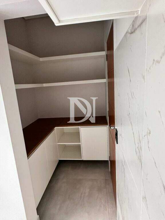 Casa em condomínio à venda no Condomínio Central Parque: 