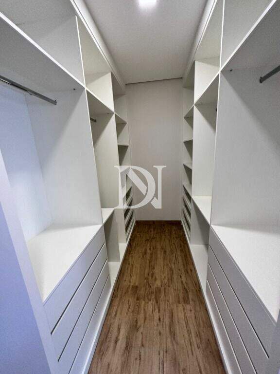 Casa em condomínio à venda no Condomínio Central Parque: 
