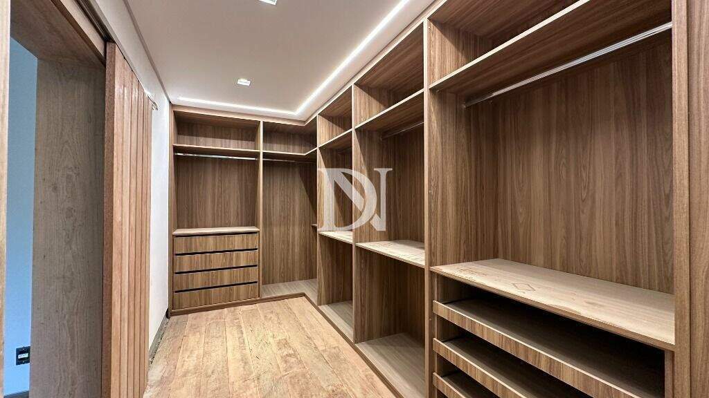 Casa em condomínio à venda no Residencial São José: 