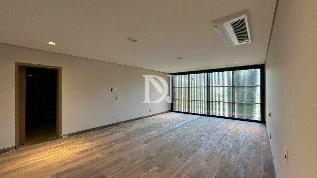 Casa em condomínio à venda no Residencial São José: 
