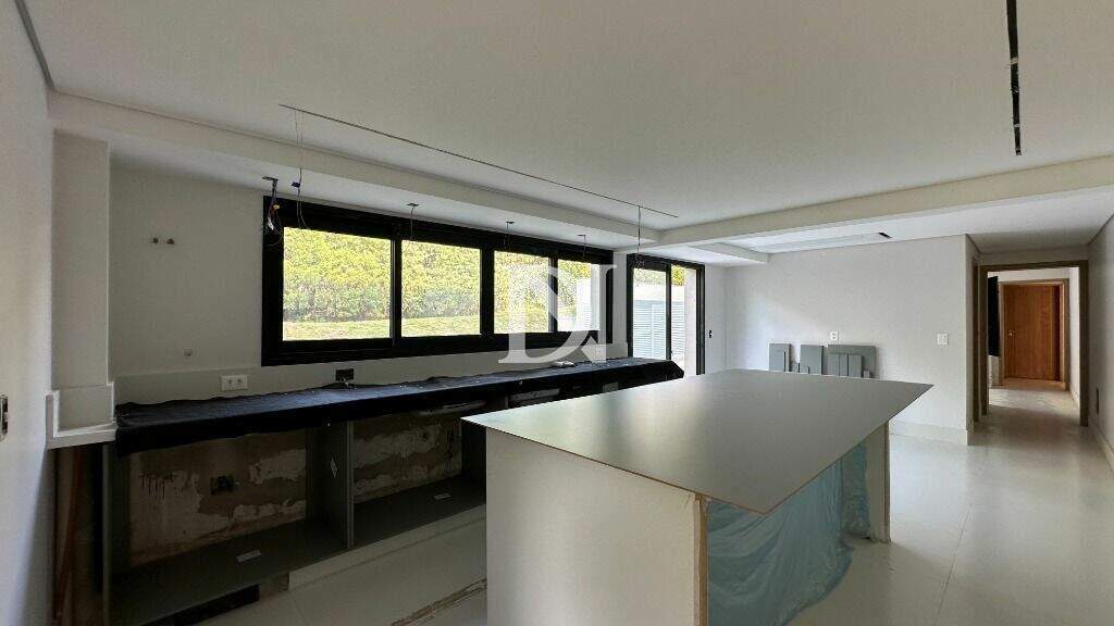 Casa em condomínio à venda no Residencial São José: 