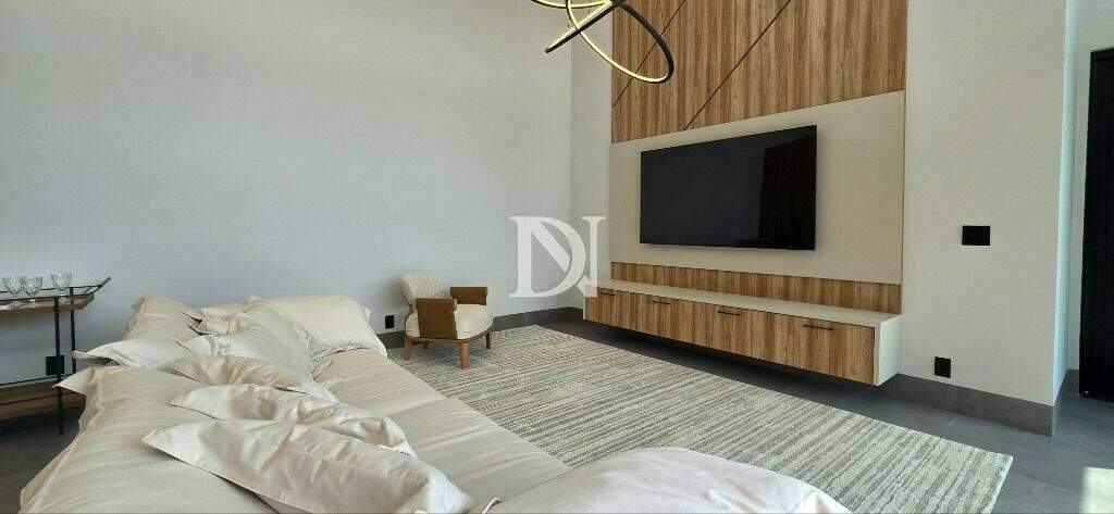 Casa em condomínio à venda no Condomínio Villas do Golfe: 