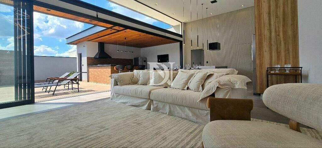 Casa em condomínio à venda no Condomínio Villas do Golfe: 
