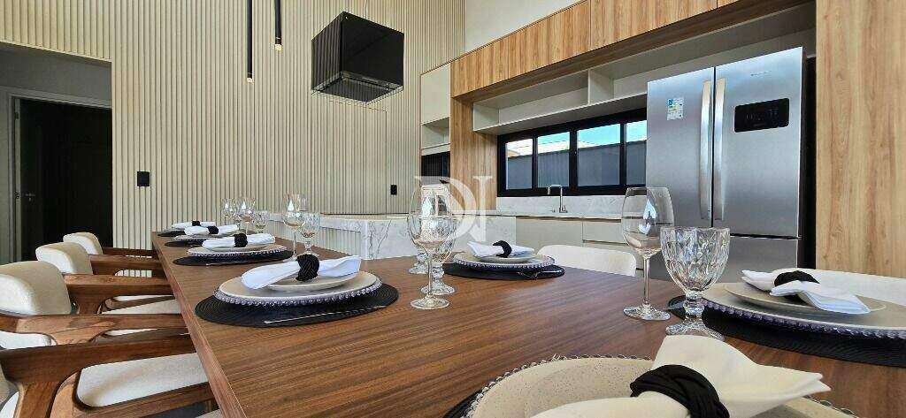 Casa em condomínio à venda no Condomínio Villas do Golfe: 