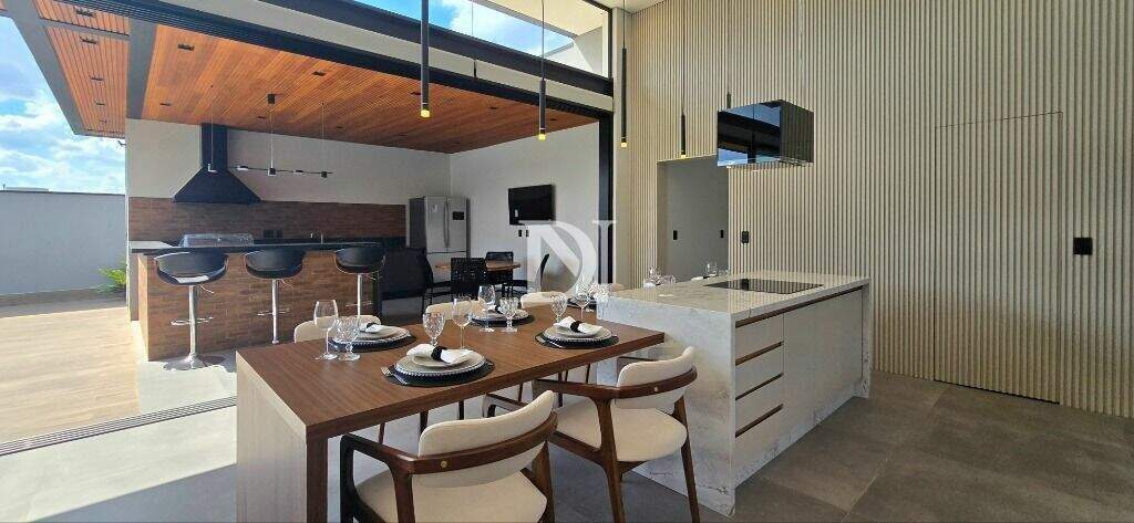 Casa em condomínio à venda no Condomínio Villas do Golfe: 