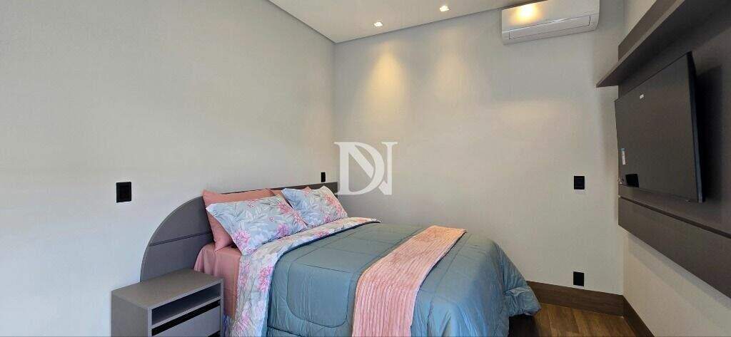 Casa em condomínio à venda no Condomínio Villas do Golfe: 
