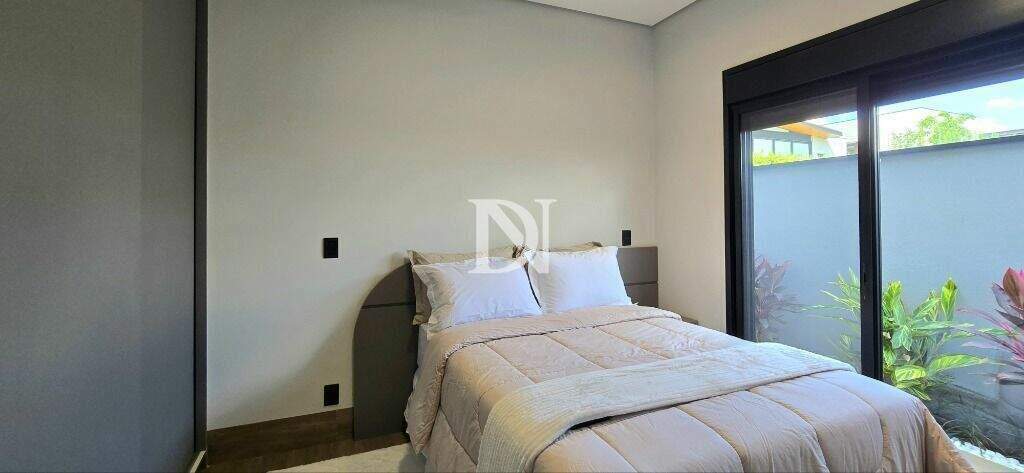 Casa em condomínio à venda no Condomínio Villas do Golfe: 