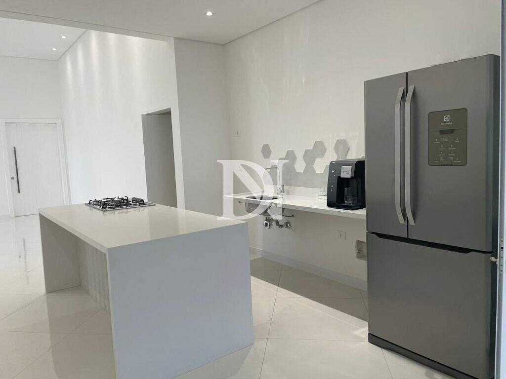 Casa em condomínio à venda no Portal dos Bandeirantes: 