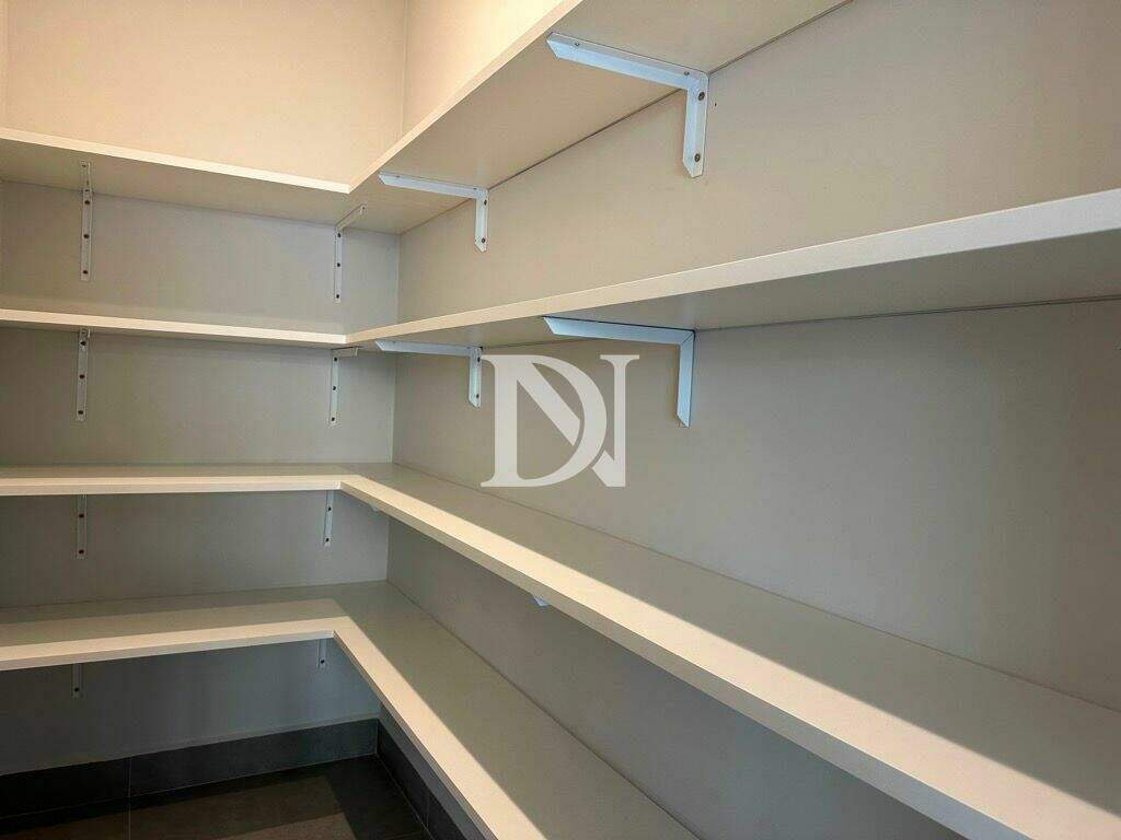 Casa em condomínio à venda no Jardim Buru: 