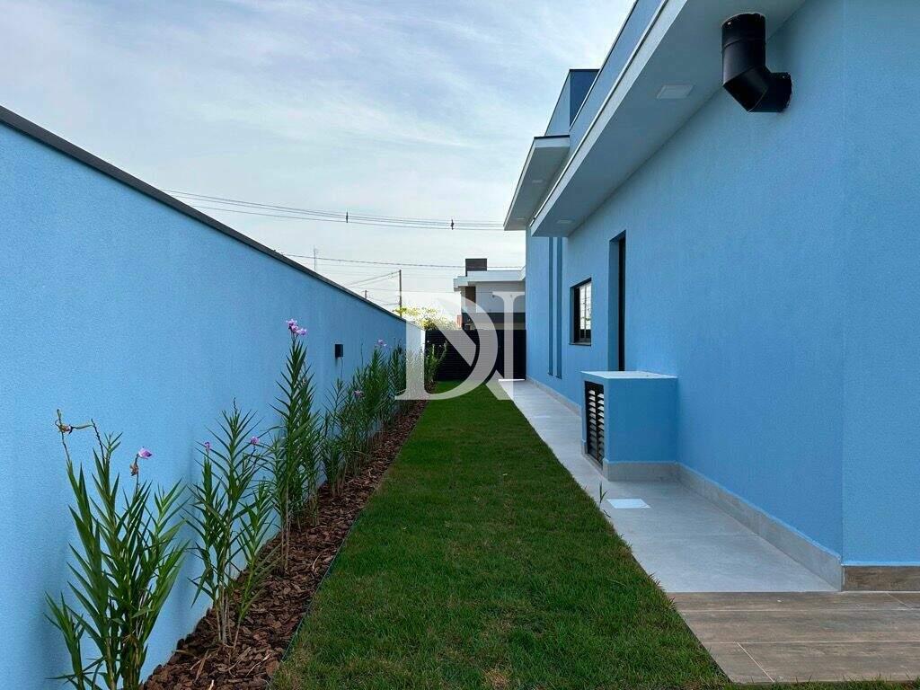 Casa em condomínio à venda no Jardim Buru: 