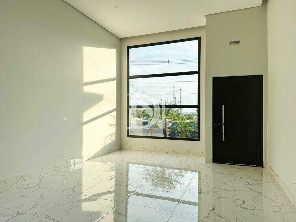 Casa em condomínio à venda no Jardim Buru: 