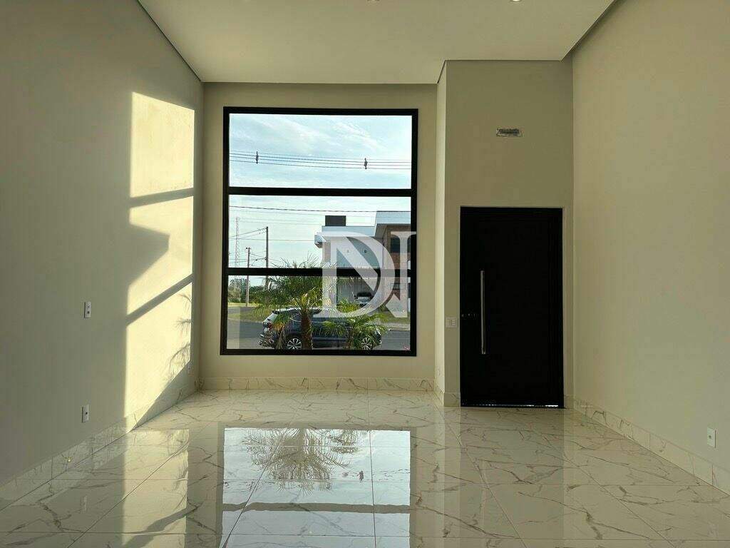Casa em condomínio à venda no Jardim Buru: 